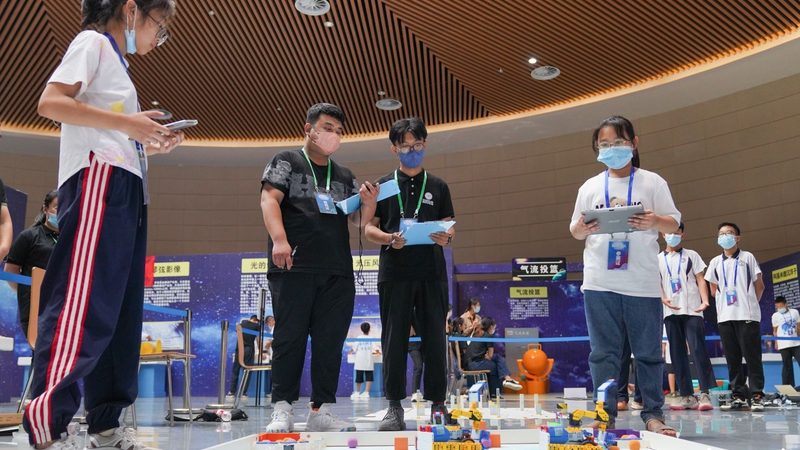企业数据集成新趋势：ELT工具定制开发服务的价值与挑战